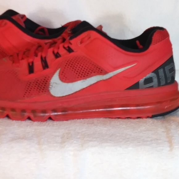 2013 red nike air max